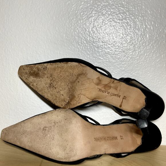 Manolo Blahnik Suede Sling Back Kitten Heel Straps Pointed Toe Black 37 6.5 - Picture 5 of 5